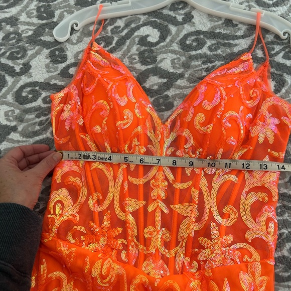 🧡🧡JVN by JOVANI PROM DRESS🧡🧡 - Picture 5 of 16